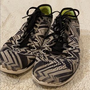 Used Nike brand shoes